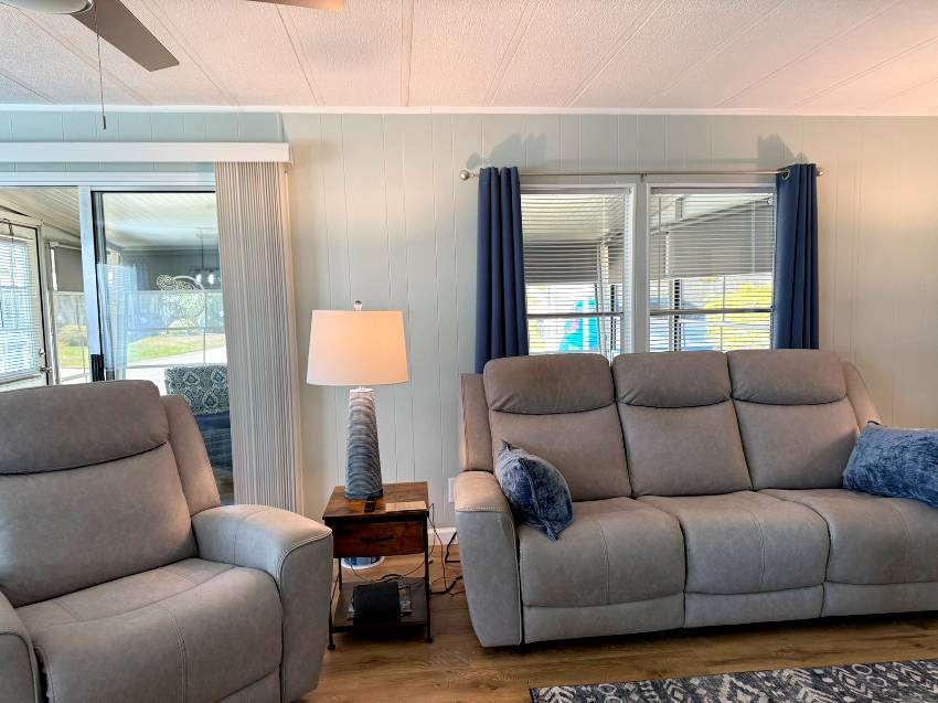 7604 Bonita Way a Ellenton, FL Mobile or Manufactured Home for Sale